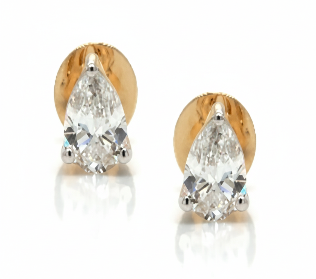 0.96 CT Diamond Earrings - Classic Yellow Gold